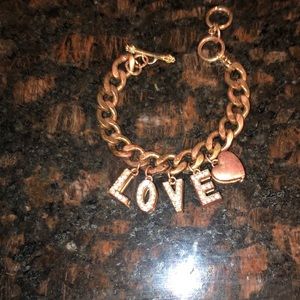 Charm bracelet